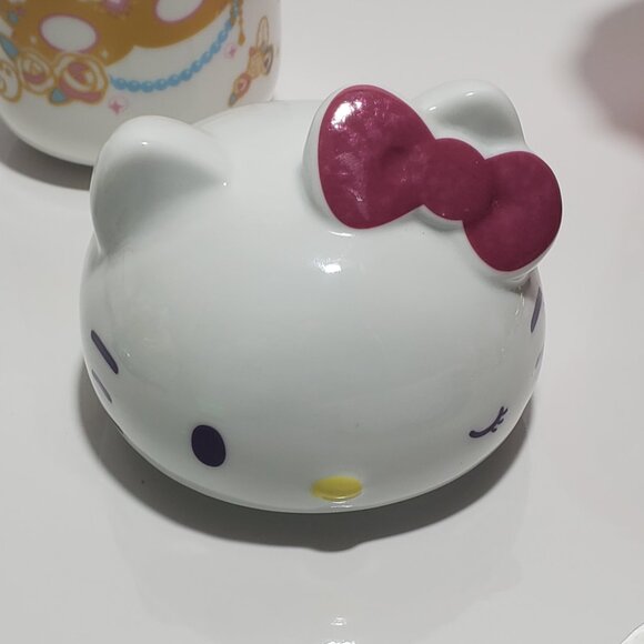 Rare Sanrio Hello Kitty Mug with porcelain head 2007/2009 - Picture 9 of 12
